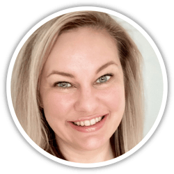 Kayla Bean headshot-round